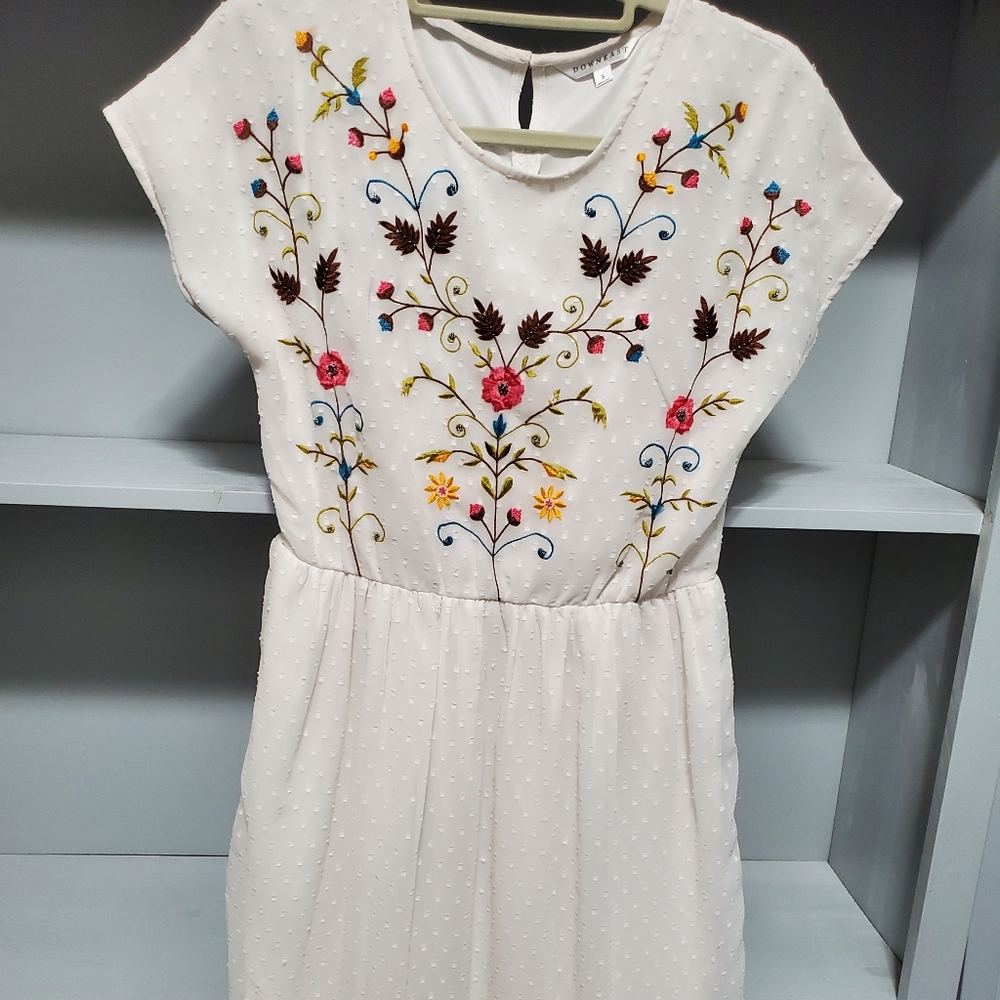 DownEast embroidered dress, size s